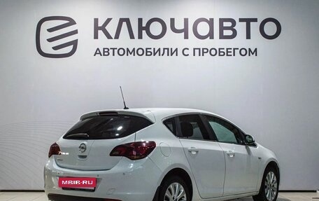 Opel Astra J, 2011 год, 785 000 рублей, 5 фотография