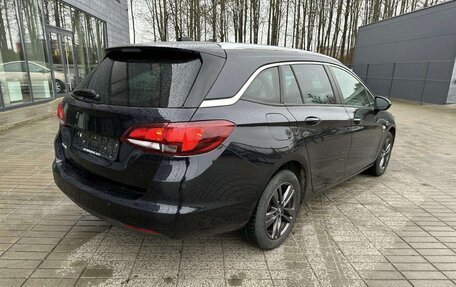 Opel Astra K, 2019 год, 1 300 000 рублей, 3 фотография