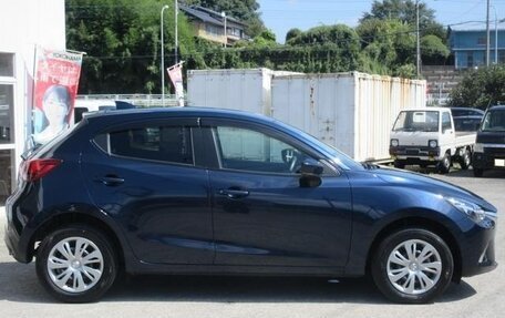 Mazda Demio IV, 2018 год, 860 000 рублей, 4 фотография
