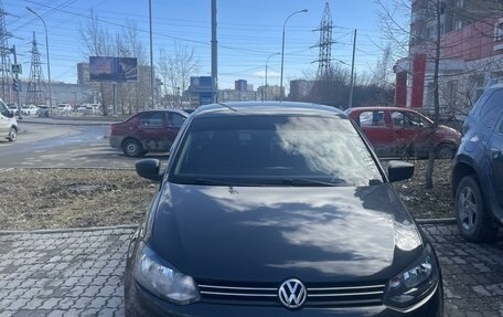 Volkswagen Polo VI (EU Market), 2011 год, 655 000 рублей, 1 фотография