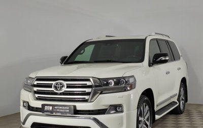 Toyota Land Cruiser 200, 2017 год, 6 299 000 рублей, 1 фотография