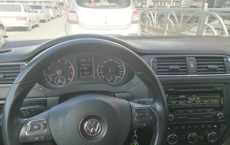 Volkswagen Jetta VI, 2013 год, 1 380 000 рублей, 5 фотография
