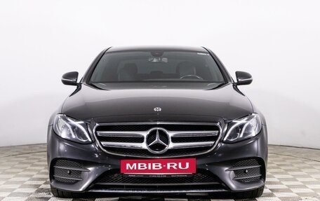 Mercedes-Benz E-Класс, 2020 год, 4 099 789 рублей, 2 фотография