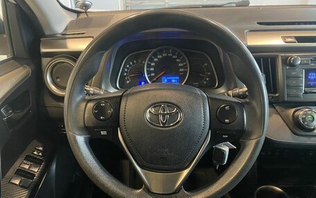 Toyota RAV4, 2013 год, 2 050 000 рублей, 10 фотография