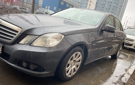 Mercedes-Benz E-Класс, 2009 год, 1 300 000 рублей, 2 фотография
