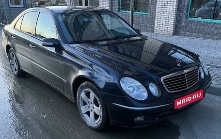Mercedes-Benz E-Класс, 2002 год, 1 030 000 рублей, 2 фотография