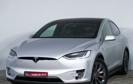 Tesla Model X I, 2018 год, 5 750 000 рублей, 1 фотография