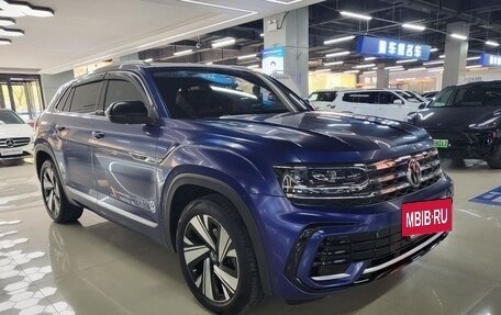 Volkswagen Teramont I, 2021 год, 3 680 000 рублей, 2 фотография