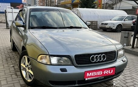 Audi A4, 1998 год, 400 000 рублей, 2 фотография