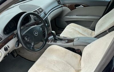 Mercedes-Benz E-Класс, 2004 год, 830 000 рублей, 1 фотография