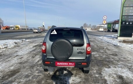 Chevrolet Niva I рестайлинг, 2017 год, 710 000 рублей, 3 фотография