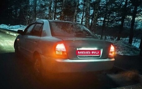 Mazda Familia, 2002 год, 275 000 рублей, 2 фотография
