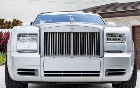 Rolls-Royce Phantom VII рестайлинг, 2014 год, 25 800 000 рублей, 3 фотография