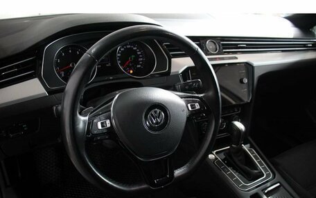 Volkswagen Passat B8 рестайлинг, 2018 год, 1 849 000 рублей, 6 фотография