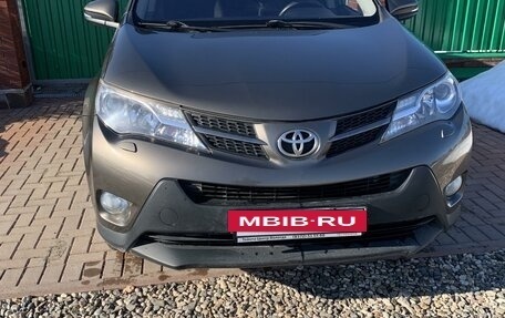 Toyota RAV4, 2014 год, 2 040 000 рублей, 3 фотография