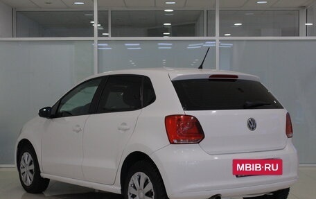 Volkswagen Polo VI (EU Market), 2011 год, 643 000 рублей, 3 фотография