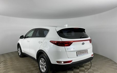 KIA Sportage IV рестайлинг, 2018 год, 1 870 000 рублей, 3 фотография