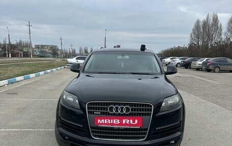 Audi Q7, 2007 год, 1 720 000 рублей, 2 фотография
