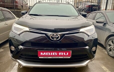 Toyota RAV4, 2017 год, 3 600 000 рублей, 8 фотография