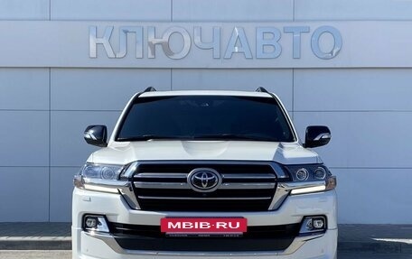 Toyota Land Cruiser 200, 2020 год, 10 900 000 рублей, 2 фотография