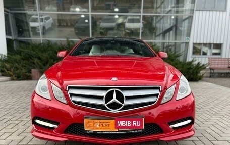 Mercedes-Benz E-Класс, 2012 год, 1 715 000 рублей, 2 фотография
