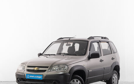 Chevrolet Niva I рестайлинг, 2015 год, 669 000 рублей, 3 фотография