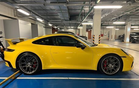 Porsche 911, 2021 год, 21 000 000 рублей, 3 фотография