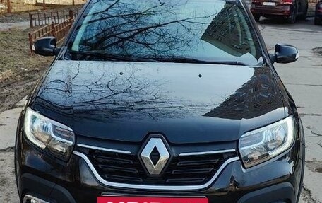 Renault Sandero II рестайлинг, 2019 год, 1 350 000 рублей, 2 фотография