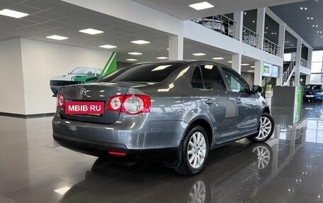Volkswagen Jetta VI, 2009 год, 945 000 рублей, 2 фотография