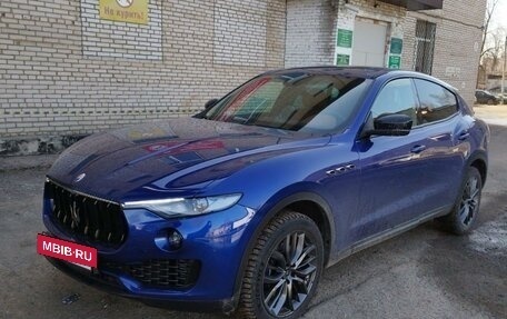 Maserati Levante I, 2021 год, 9 600 000 рублей, 2 фотография