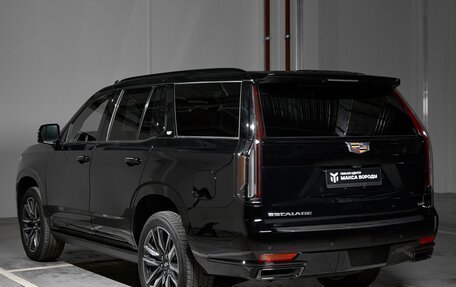 Cadillac Escalade V, 2023 год, 17 990 000 рублей, 8 фотография