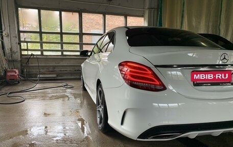 Mercedes-Benz C-Класс, 2017 год, 2 800 000 рублей, 5 фотография