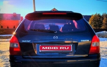 Mazda 323, 2000 год, 300 000 рублей, 2 фотография