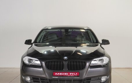 BMW 5 серия, 2013 год, 2 310 000 рублей, 3 фотография