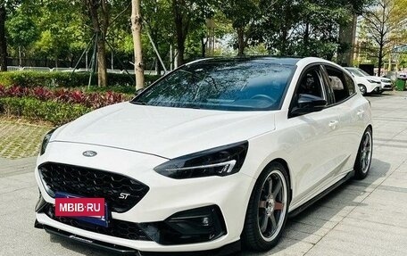 Ford Focus IV, 2021 год, 1 884 000 рублей, 3 фотография