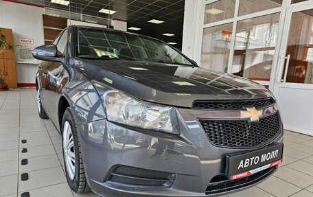 Chevrolet Cruze II, 2011 год, 965 000 рублей, 3 фотография