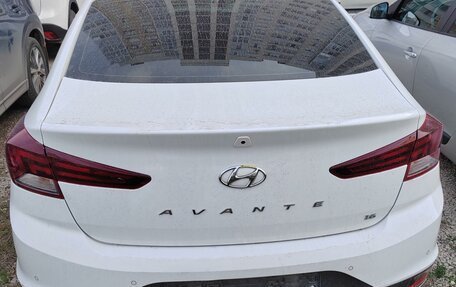 Hyundai Avante, 2019 год, 1 950 000 рублей, 2 фотография