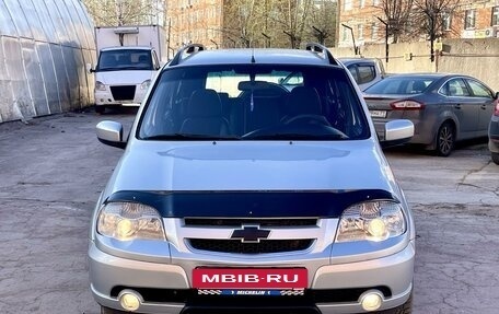 Chevrolet Niva I рестайлинг, 2012 год, 719 000 рублей, 3 фотография