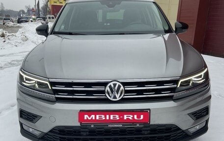 Volkswagen Tiguan II, 2019 год, 3 000 000 рублей, 5 фотография