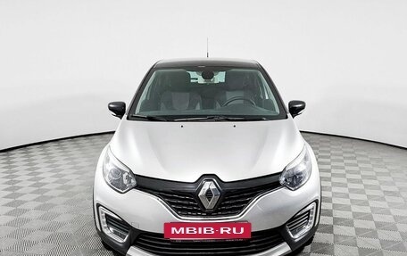 Renault Kaptur I рестайлинг, 2019 год, 1 980 000 рублей, 2 фотография