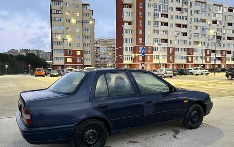 Nissan Sunny N14, 1992 год, 140 000 рублей, 4 фотография