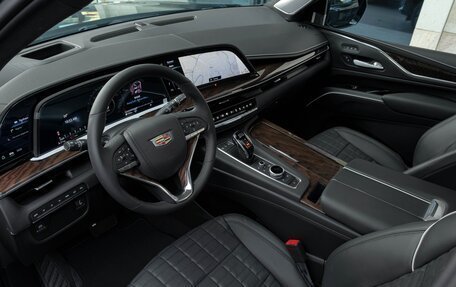 Cadillac Escalade V, 2023 год, 18 300 000 рублей, 4 фотография
