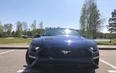 Ford Mustang VI рестайлинг, 2018 год, 3 600 000 рублей, 2 фотография