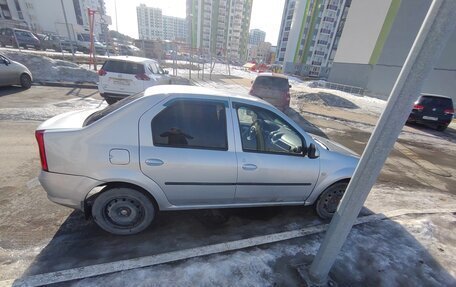 Renault Logan I, 2013 год, 385 000 рублей, 3 фотография