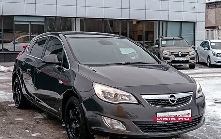 Opel Astra J, 2011 год, 808 275 рублей, 2 фотография
