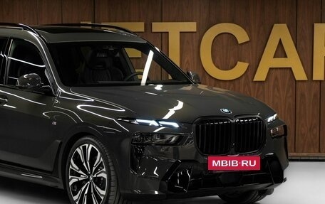 BMW X7, 2023 год, 18 000 000 рублей, 4 фотография