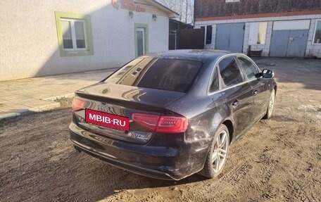 Audi A4, 2012 год, 1 568 000 рублей, 2 фотография