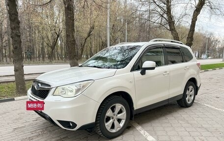 Subaru Forester, 2015 год, 2 333 000 рублей, 3 фотография