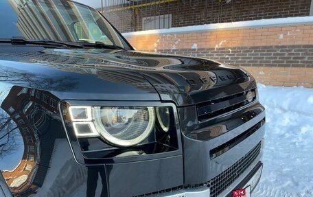 Land Rover Defender II, 2020 год, 7 499 000 рублей, 5 фотография