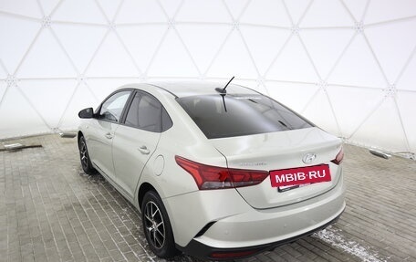 Hyundai Solaris II рестайлинг, 2020 год, 1 693 000 рублей, 5 фотография